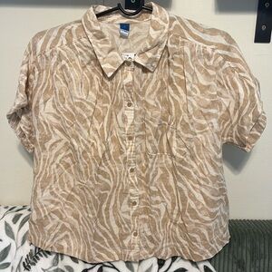 Old Navy beige zebra print oversized top